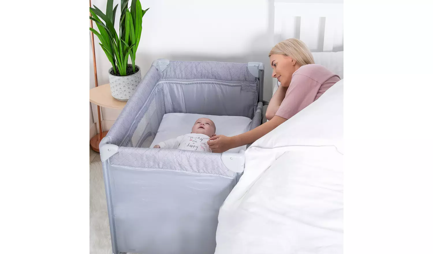 Red Kite Dreamer Bedside Travel Crib