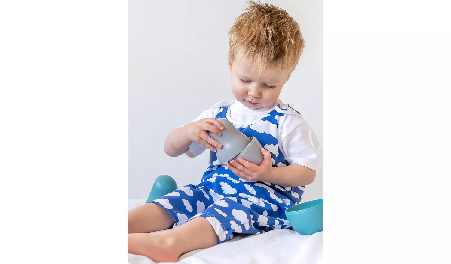 FRED & NOAH Blue Cloud Shoulder Popper Romper - 3-4 Years