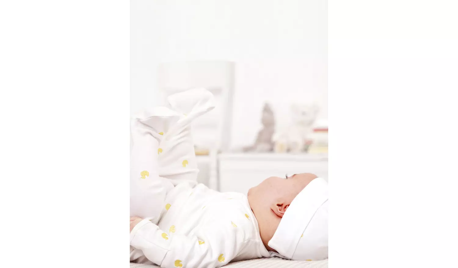 JOJO MAMAN BÉBÉ Duck Embroidered Sleepsuit 3-6 months