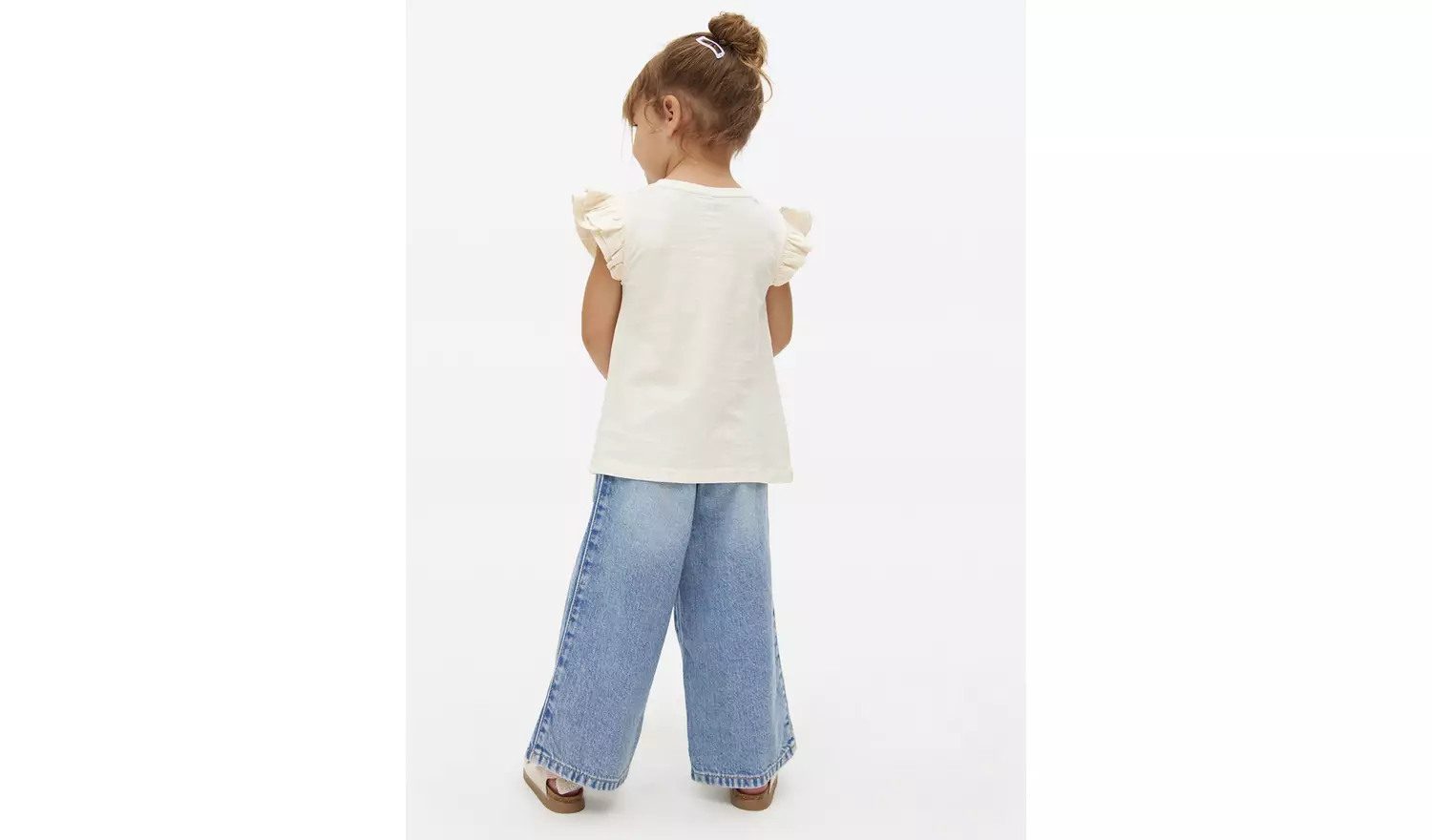 Mid-Wash Wide Leg Jeans 1-2 years