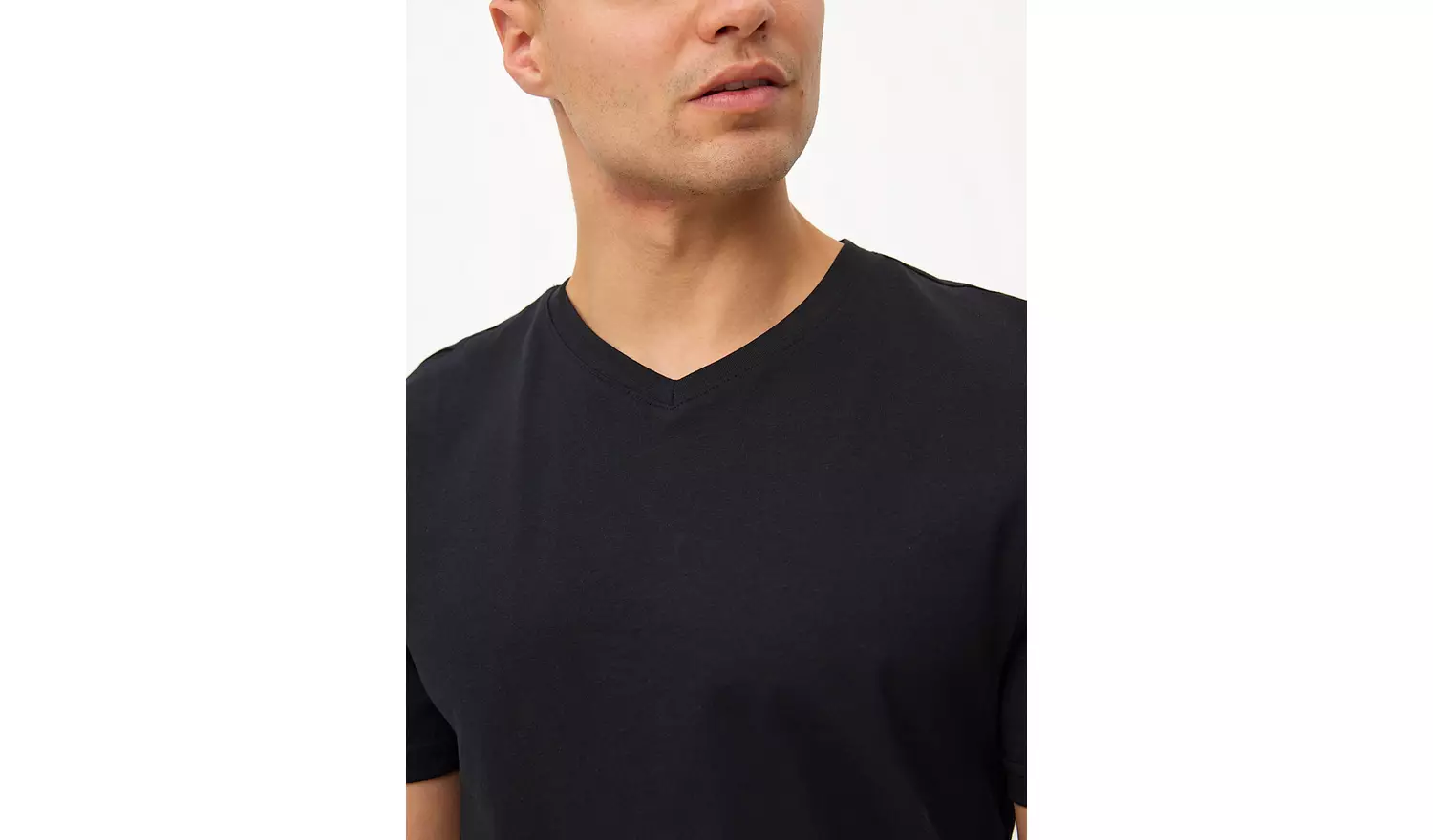 Black Core V-Neck Short Sleeve T-Shirt 3 Pack XXXL