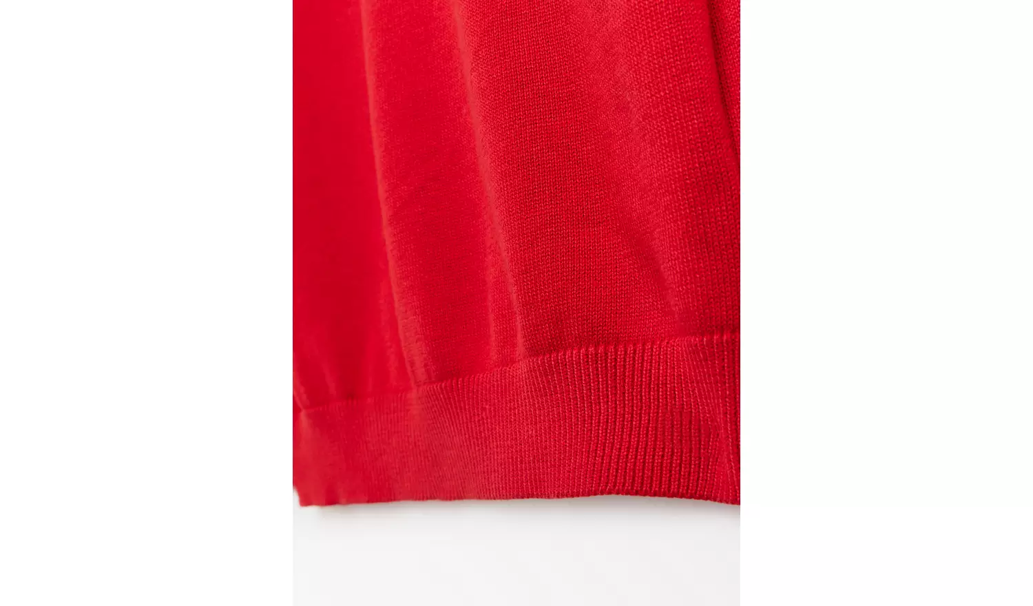 2 Pack Unisex Red V-Neck Jumpers 5 years