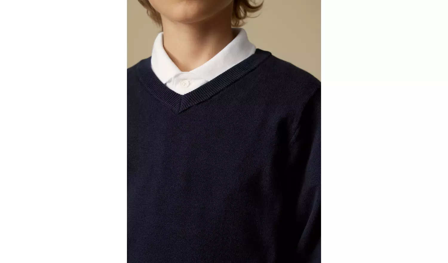 2 Pack Unisex Navy V Neck Jumpers 5 years