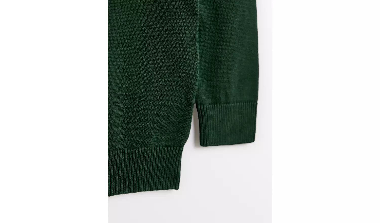 2 Pack Unisex Green V Neck Jumpers 6 years