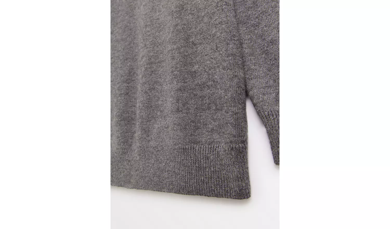 2 Pack Unisex Grey V Neck Jumpers 10 years
