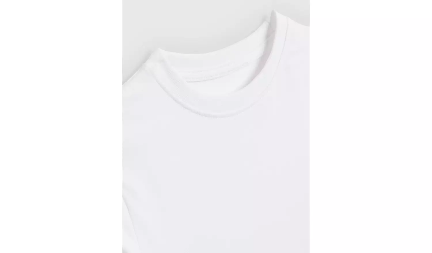 3 Pack Unisex Short Sleeve Crew Neck White Tees4 years