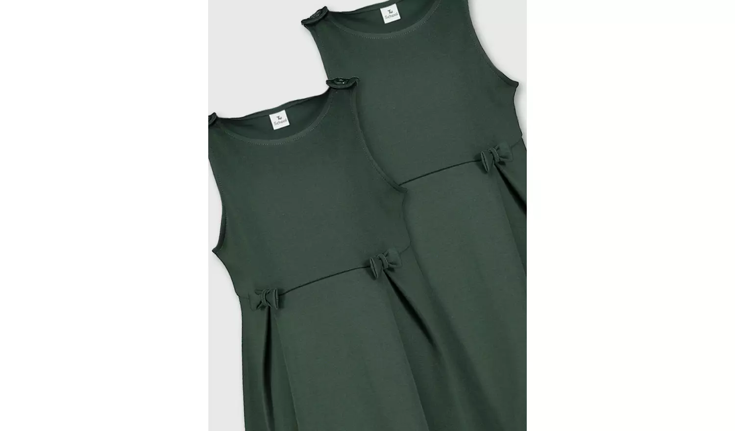 2 Pack Green Jersey Pinny6 years