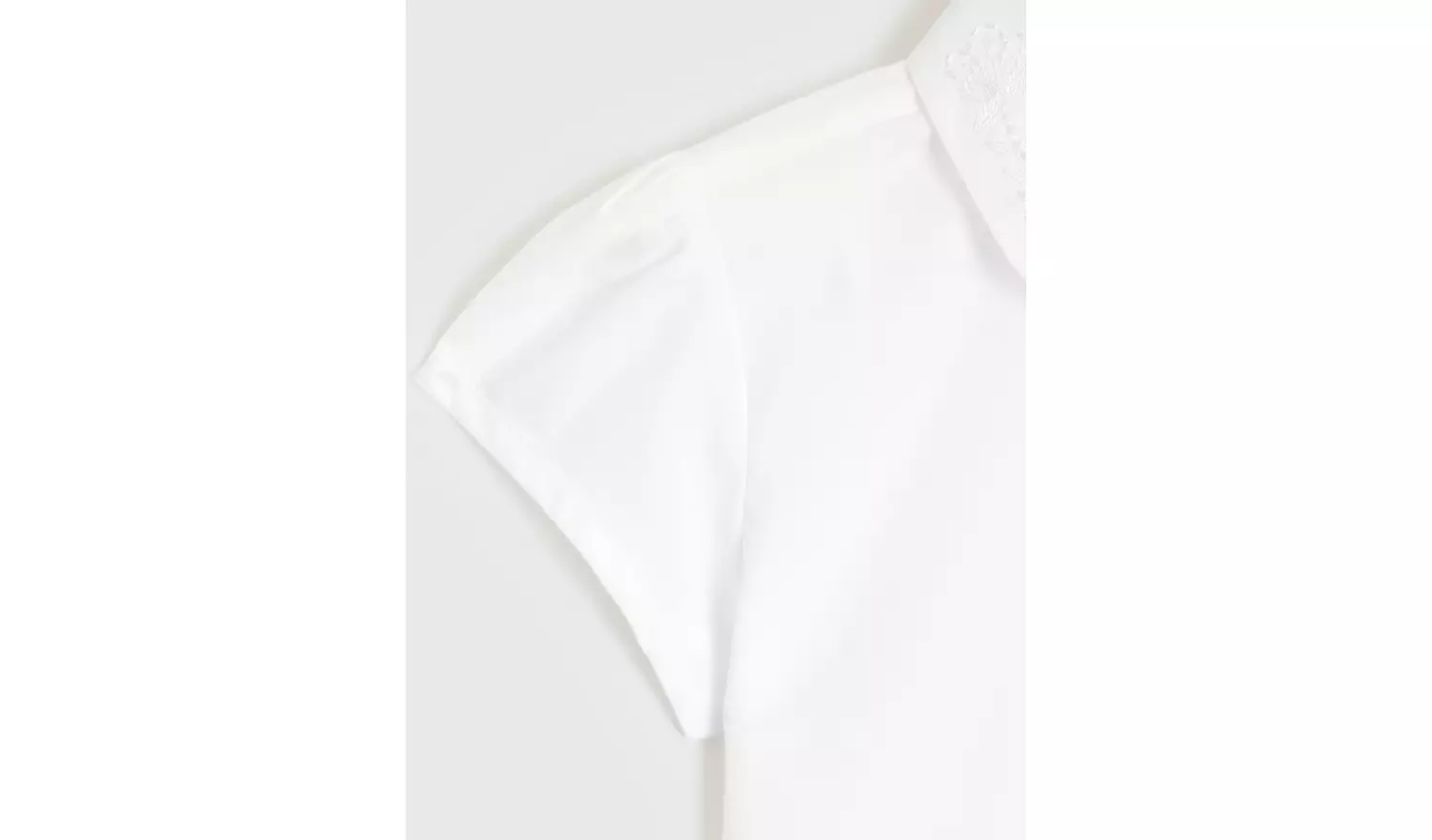 2 Pack White Embroidered Collar Blouses 6 years