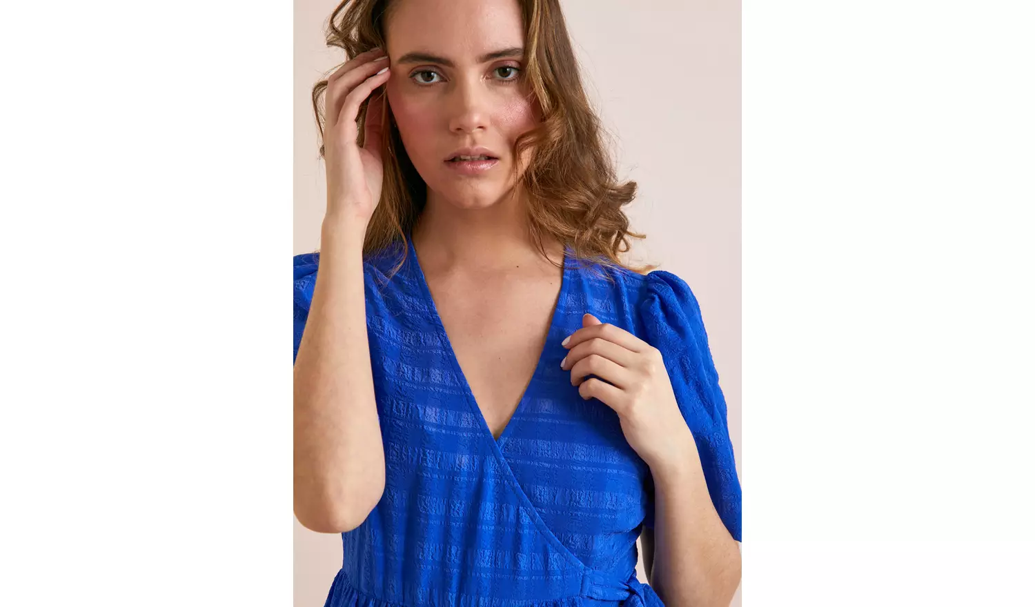 Everbelle Sheer Woven Check Midi Dress - 14