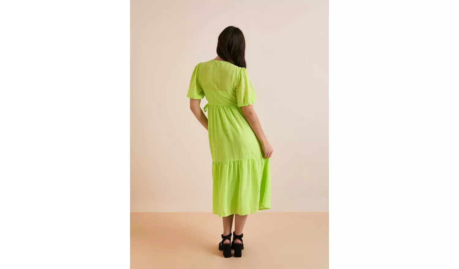 Everbelle Sheer Woven Check Midi Dress - 6