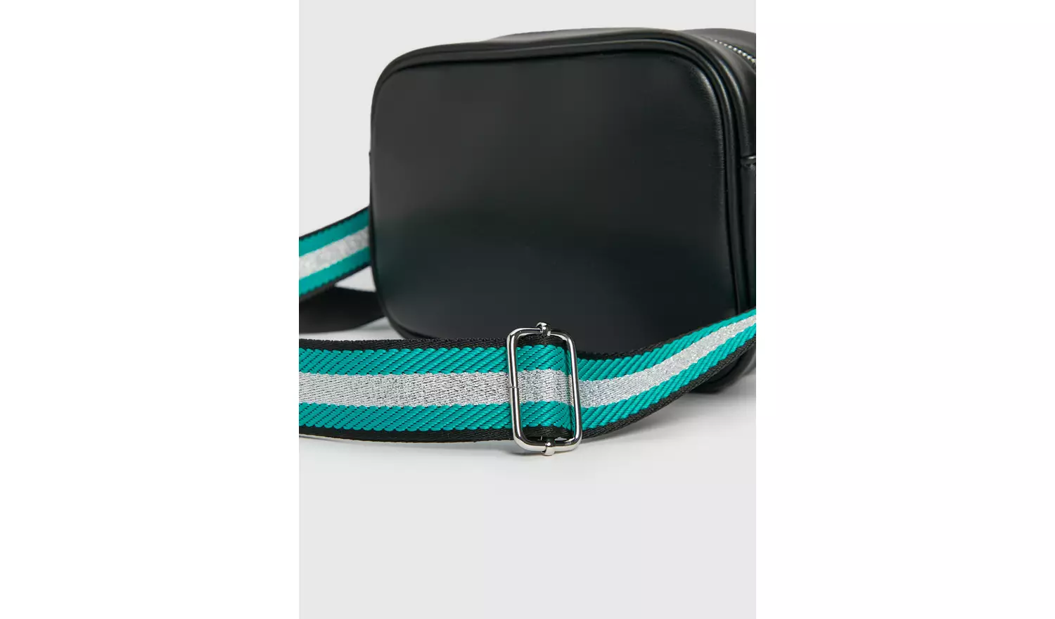 Black Faux Leather Quilted Cross Body Bag One Size