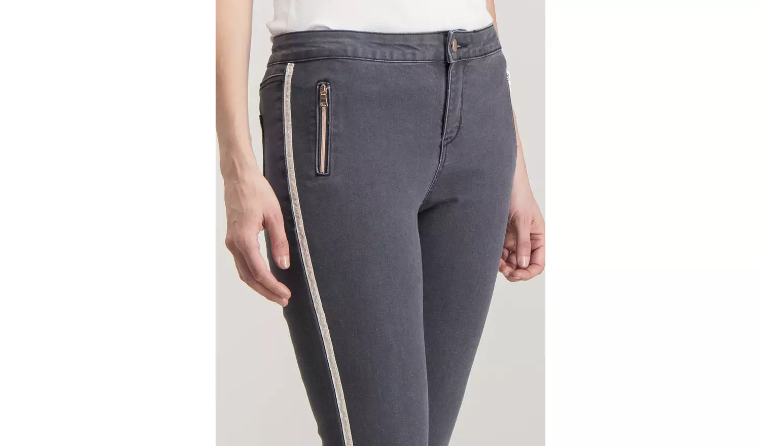 Grey Fashion Stripe Skinny Jeans - 22S