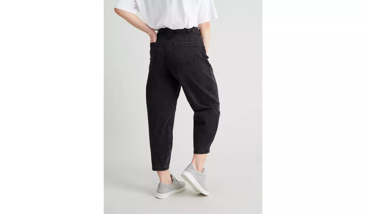 PETITE Black Acid Wash Balloon Jeans - 16