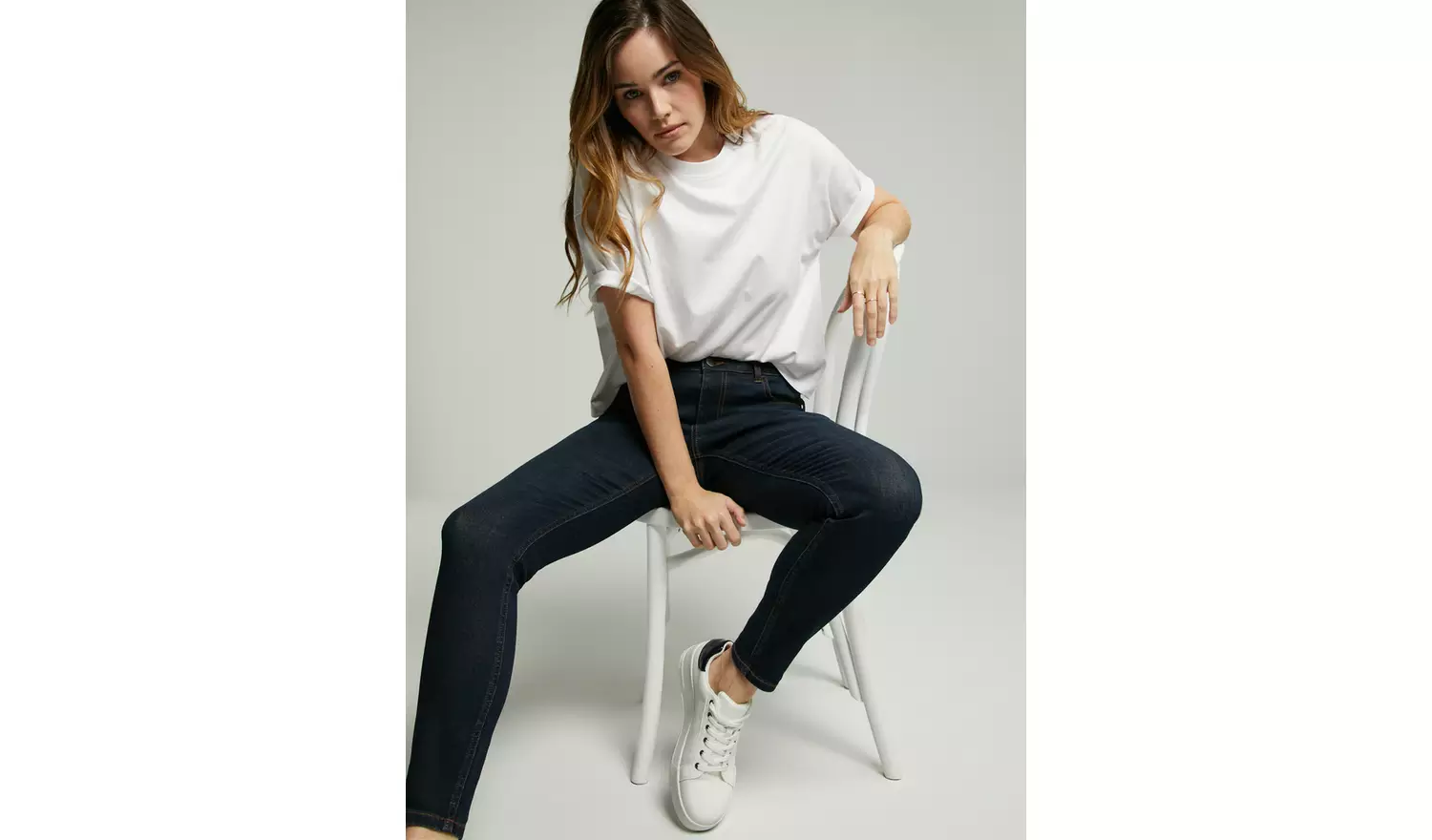 Dark Denim Skinny Jeans With Stretch 22R