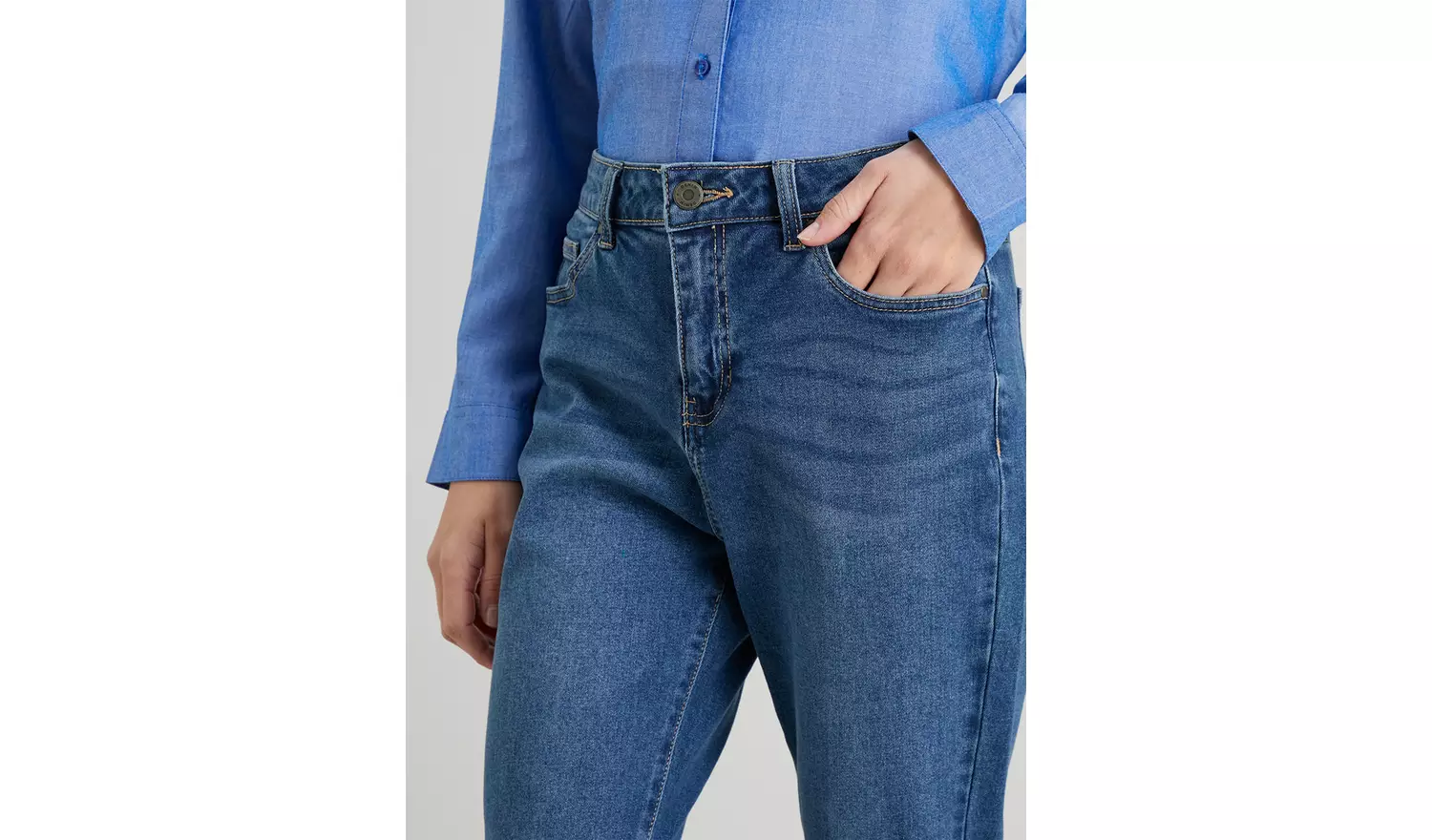 Midwash Denim Relaxed Slim Fit Jeans - 14S