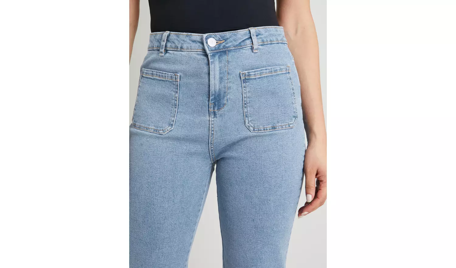 Light Denim Retro Cropped Kickflare Jeans - 8R