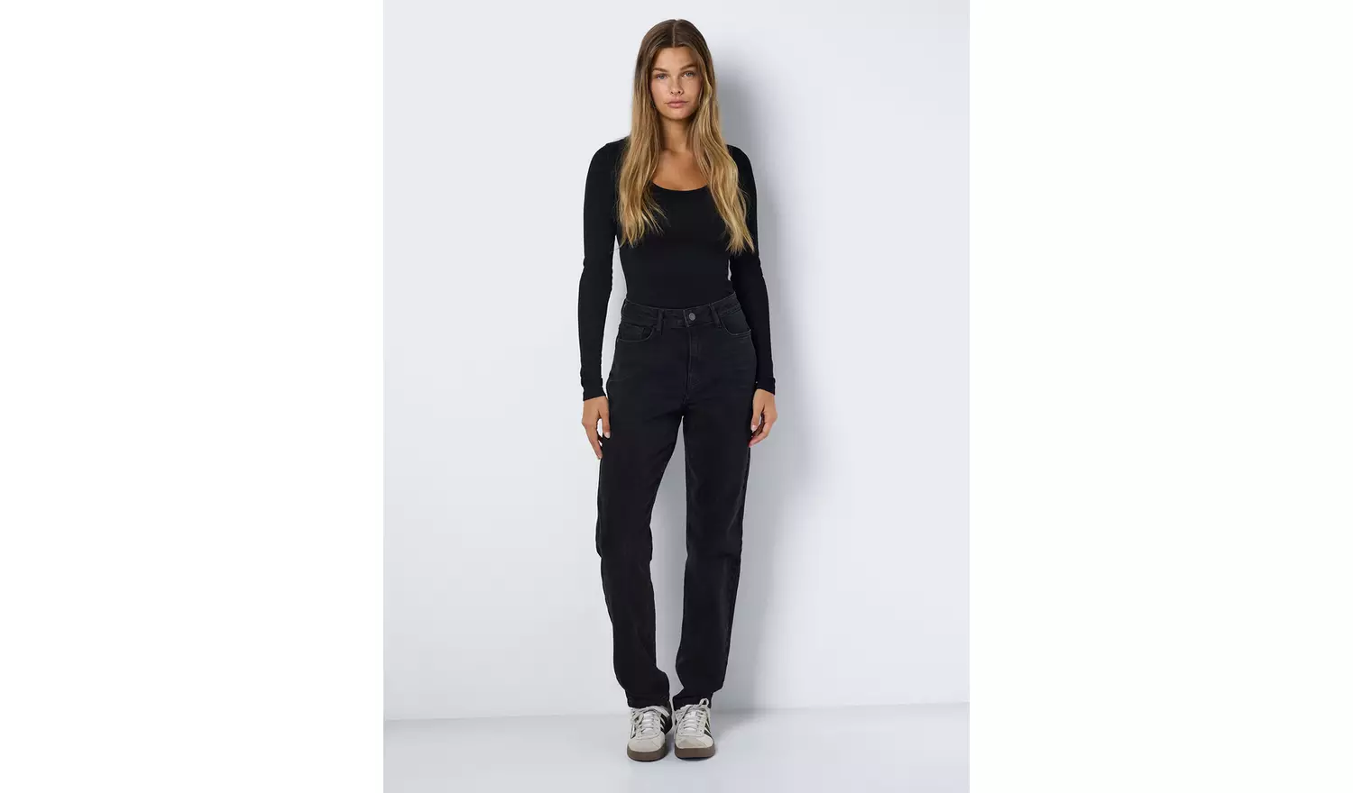 NOISY MAY High Waisted Straight Mom Jeans Black 27S