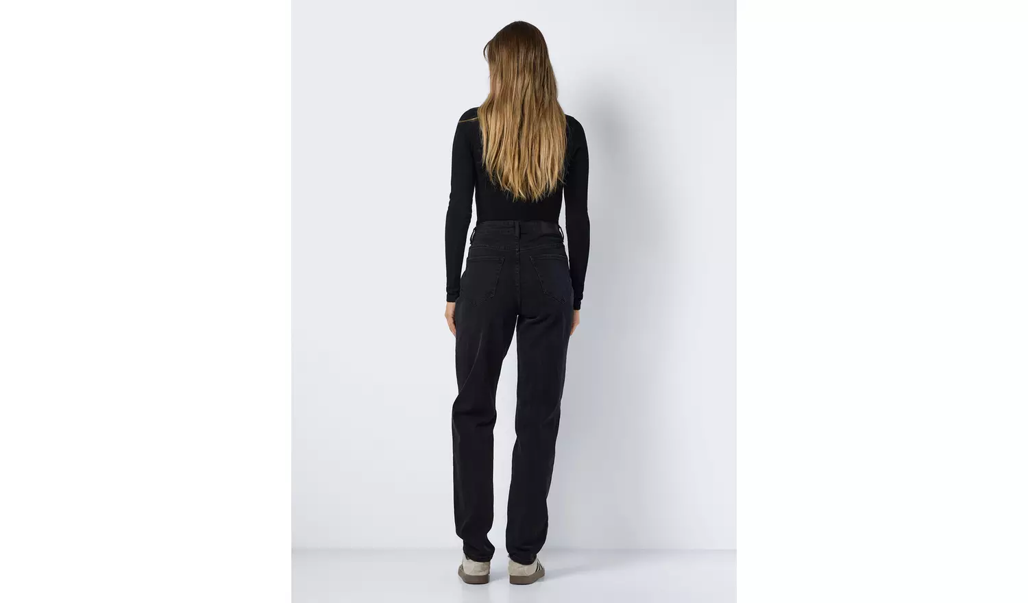 NOISY MAY High Waisted Straight Mom Jeans Black 25R