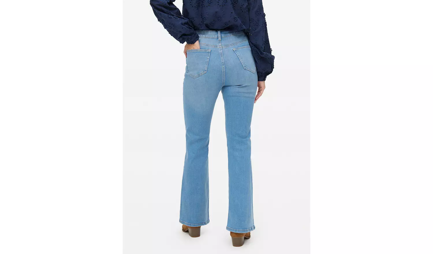 Mid Rinse Denim Slim Flared Jeans16S