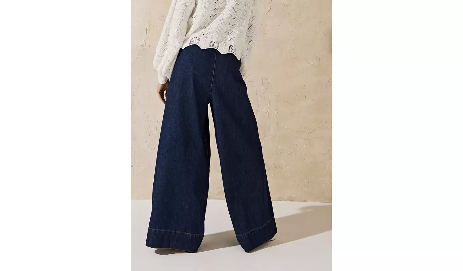 EVERBELLE Dark Washed Denim Super Wide Leg Jeans 14