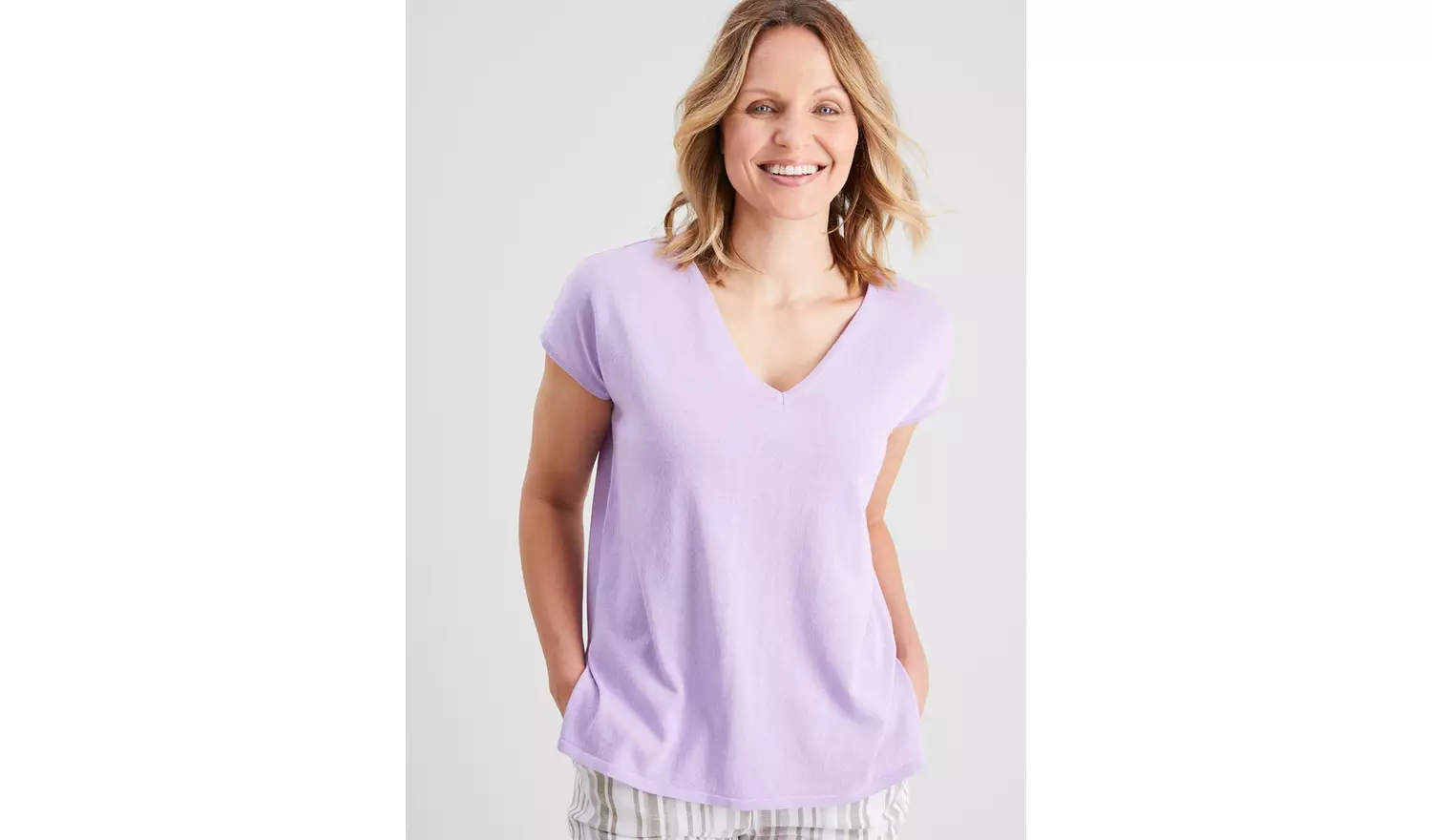 Lilac V-Neck T-Shirt With Linen - 14