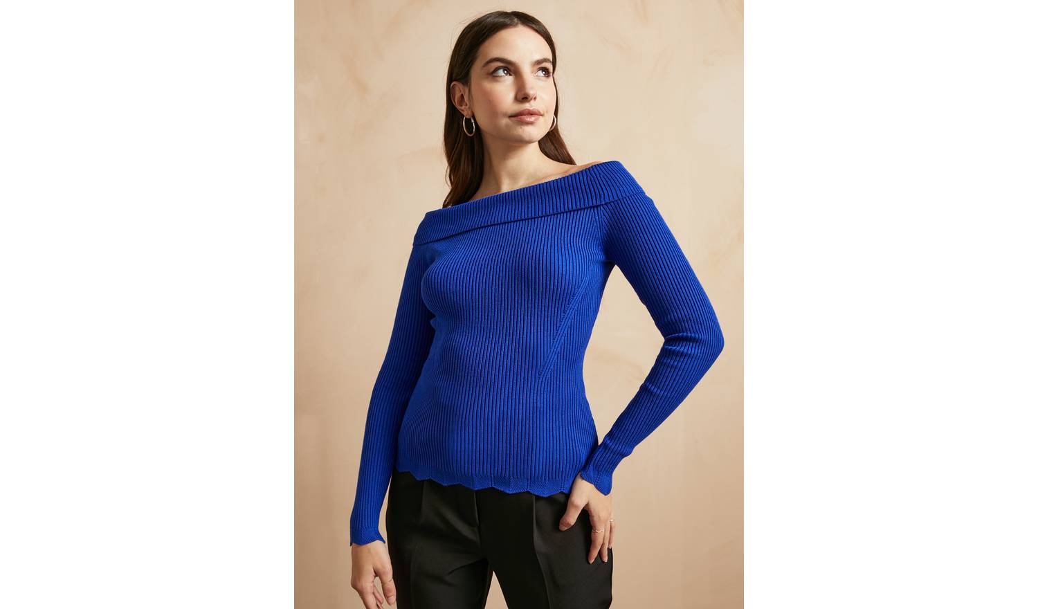 EVERBELLE Blue Scallop Ribbed Knitted Jumper14