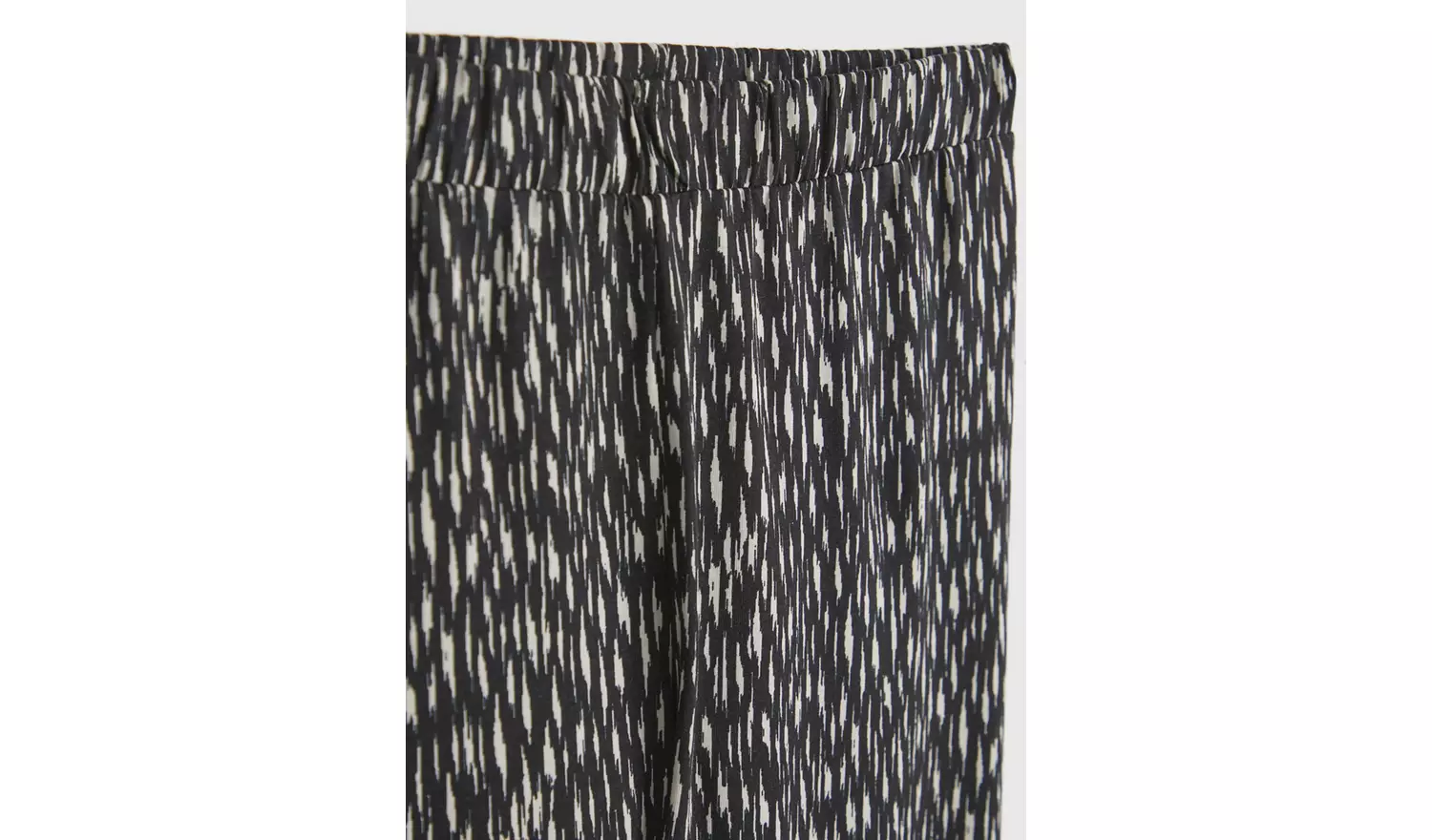 Mono Mark Making Leggings - 10