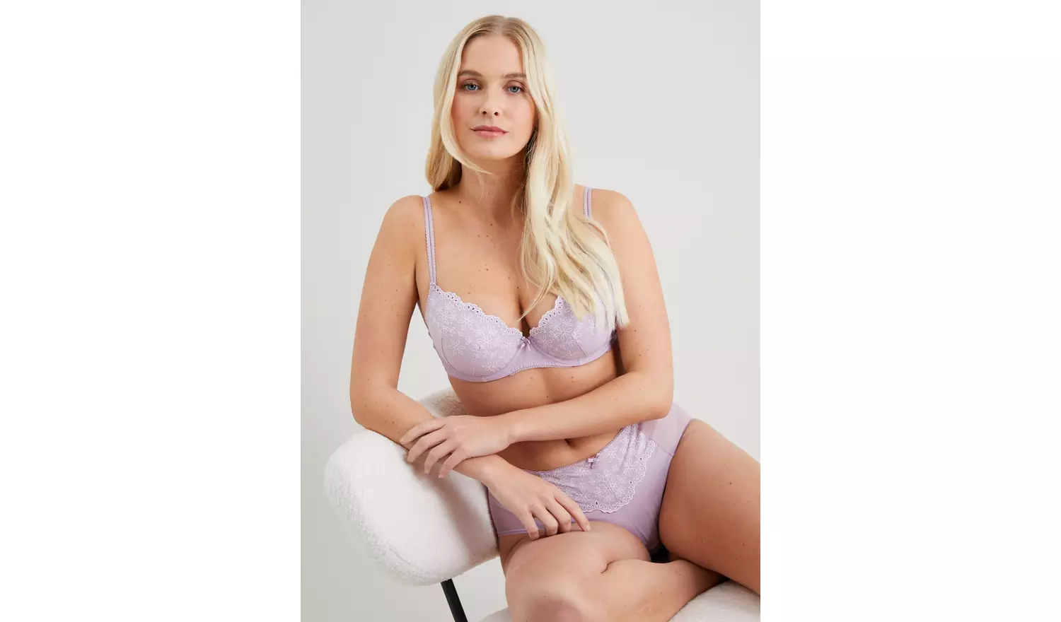 A-GG Lilac Broderie Full Cup Padded Bra - 38GG