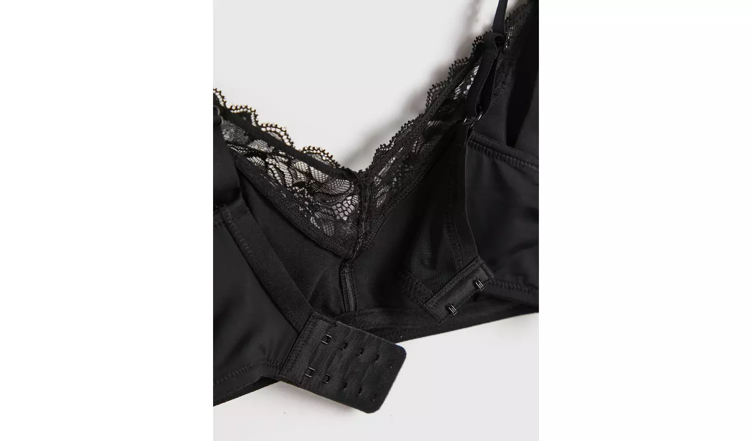 A-GG MATERNITY Black Supersoft Nursing Bra - 32B