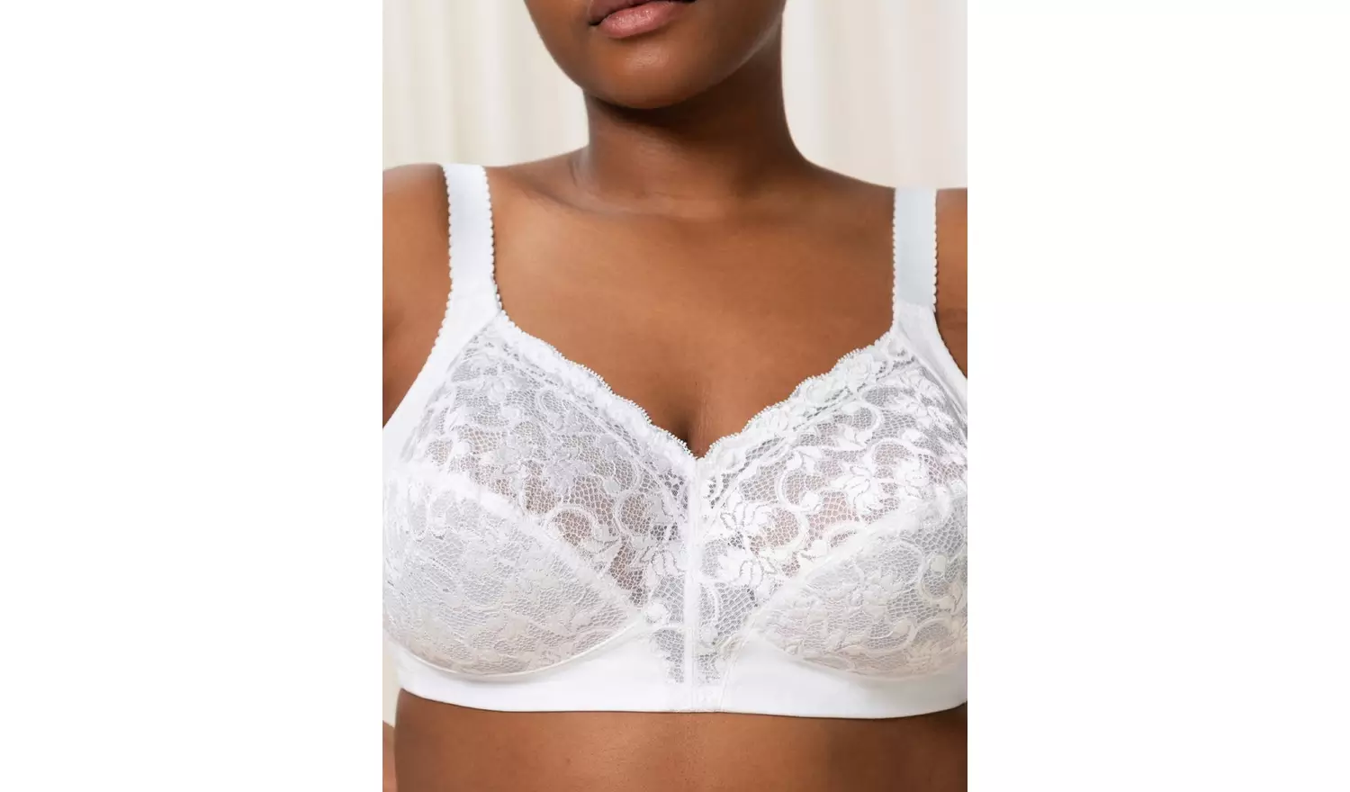 TRIUMPH Delicate Doreen N 46DD