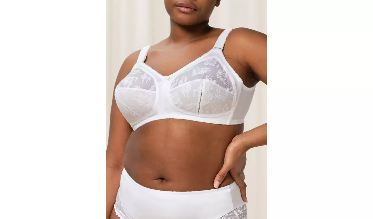 TRIUMPH Doreen X 38F