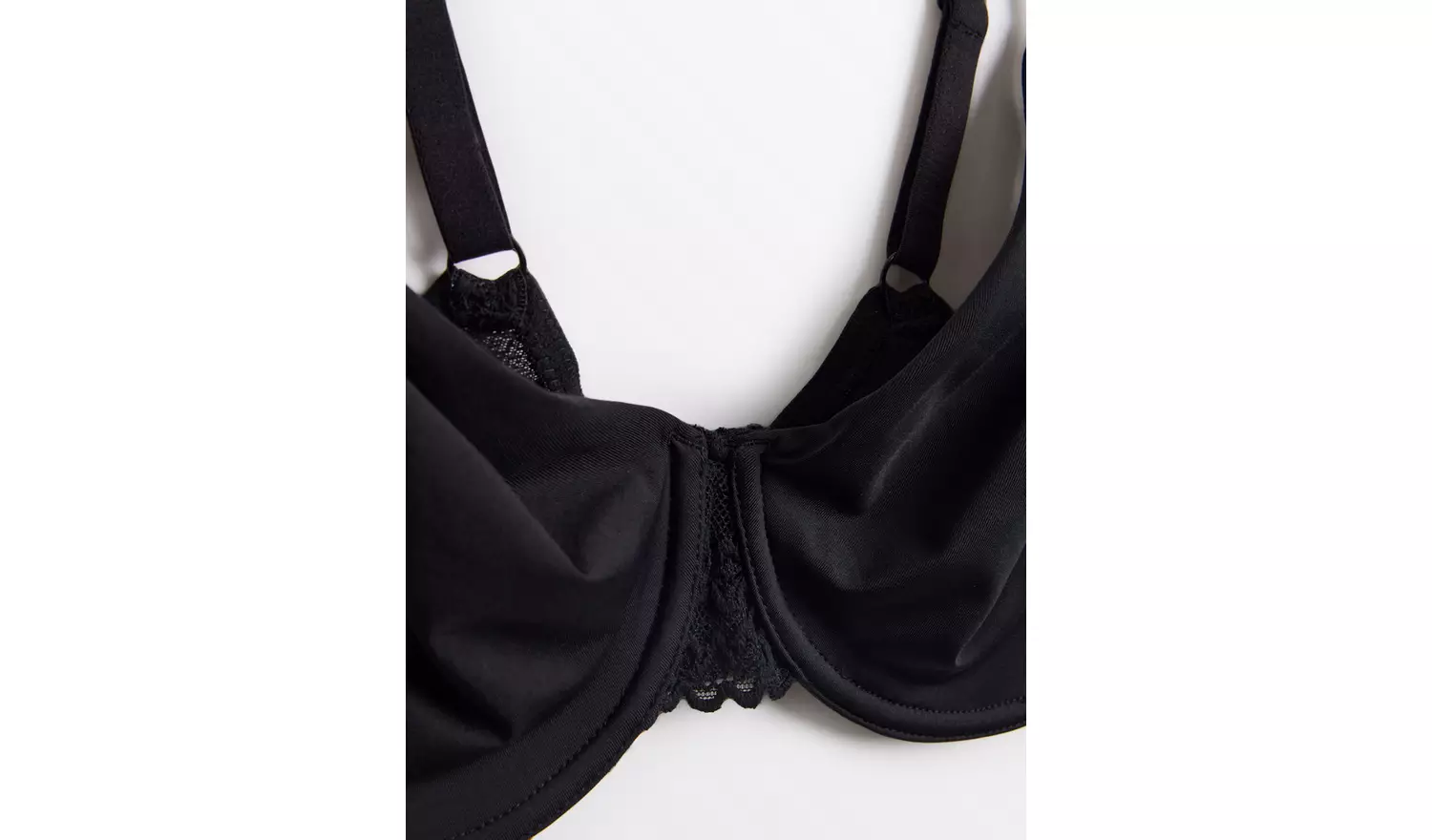 DD+ Black Dual Moulded Lace Padded Bra 40E