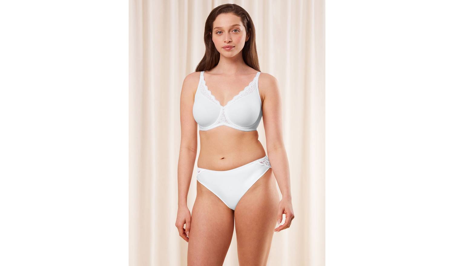 TRIUMPH Amourette W01 White 36F