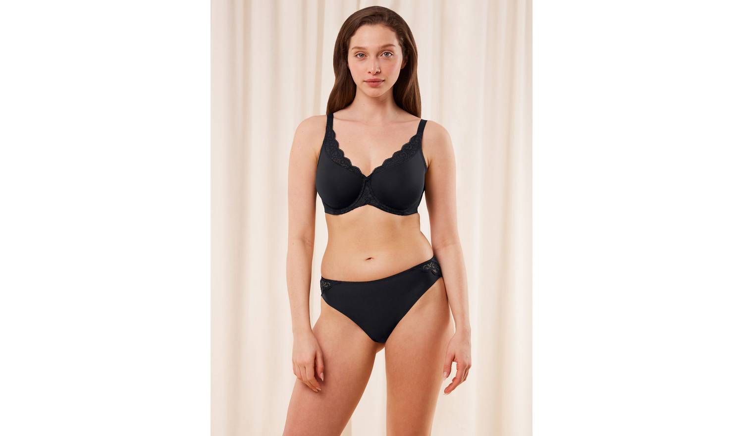 TRIUMPH Amourette W01 Black 34E