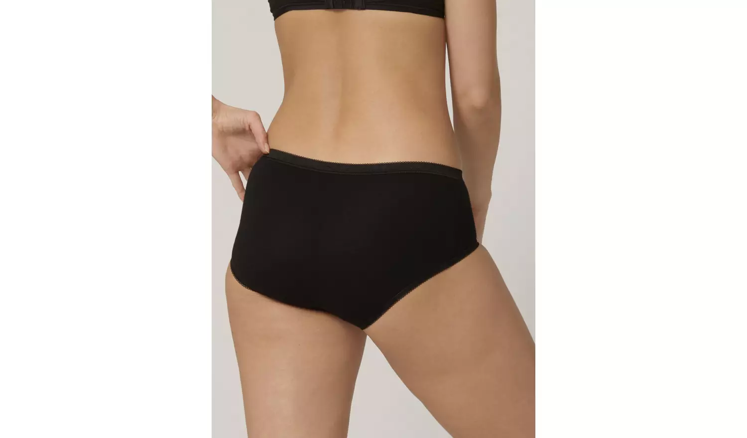 SLOGGI Basic+ Midi 3P 10