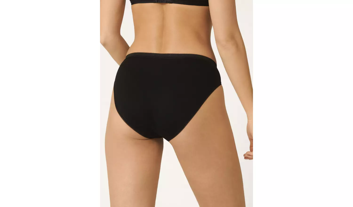 SLOGGI Basic+ Tai 3P 14