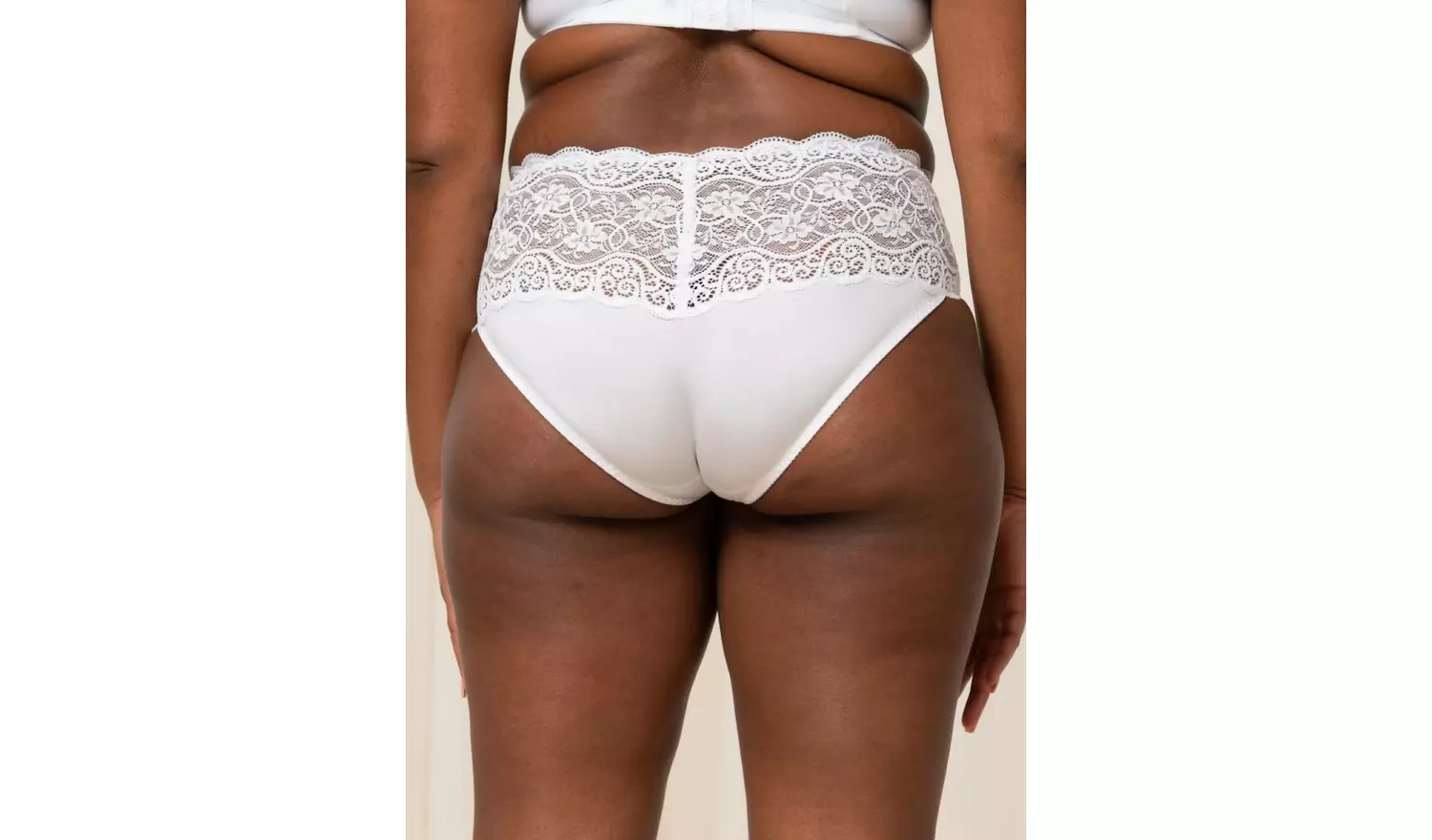 TRIUMPH Amourette 300 Maxi X 16