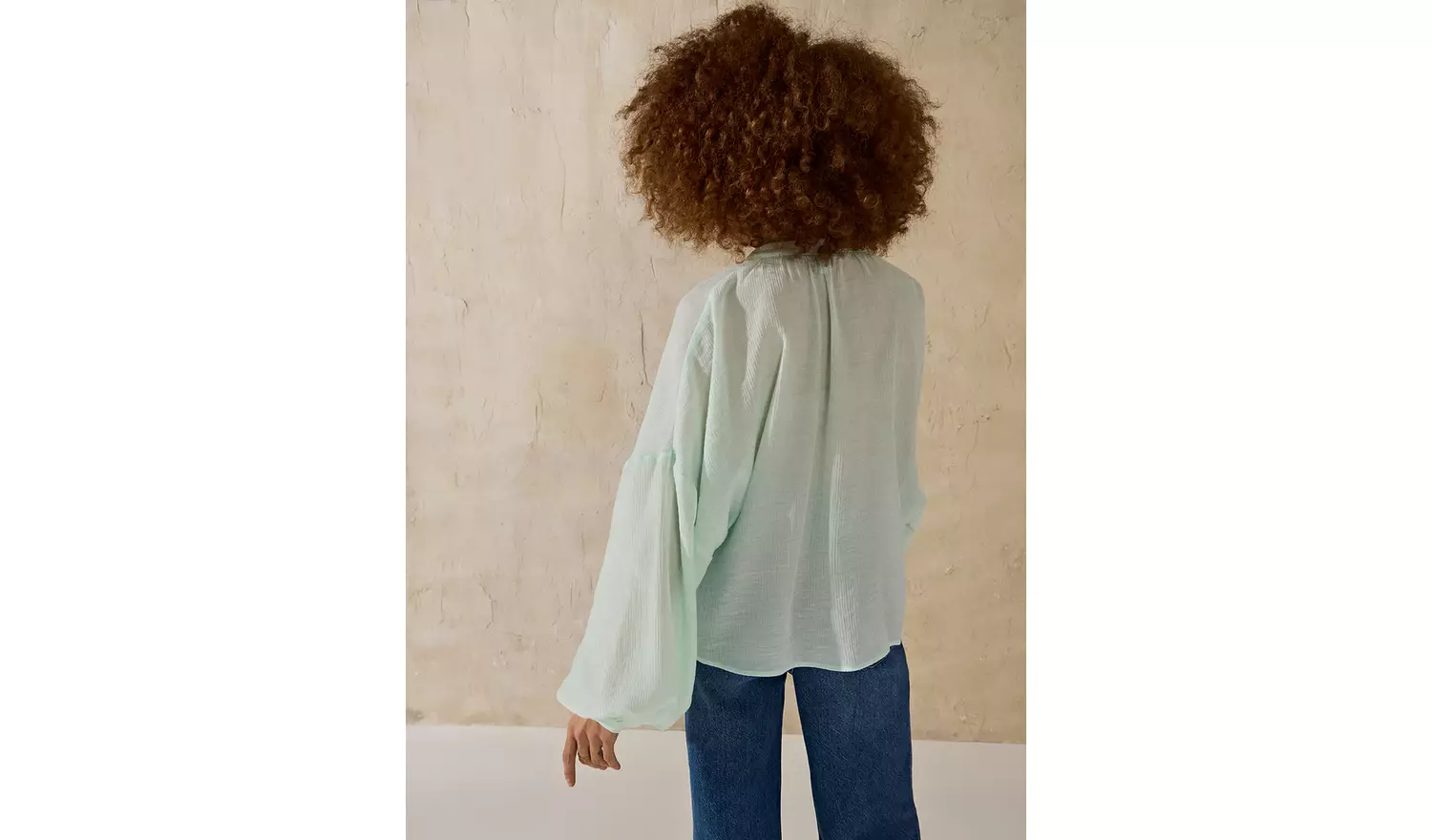 EVERBELLE Pale Green Button Detail Blouse 10