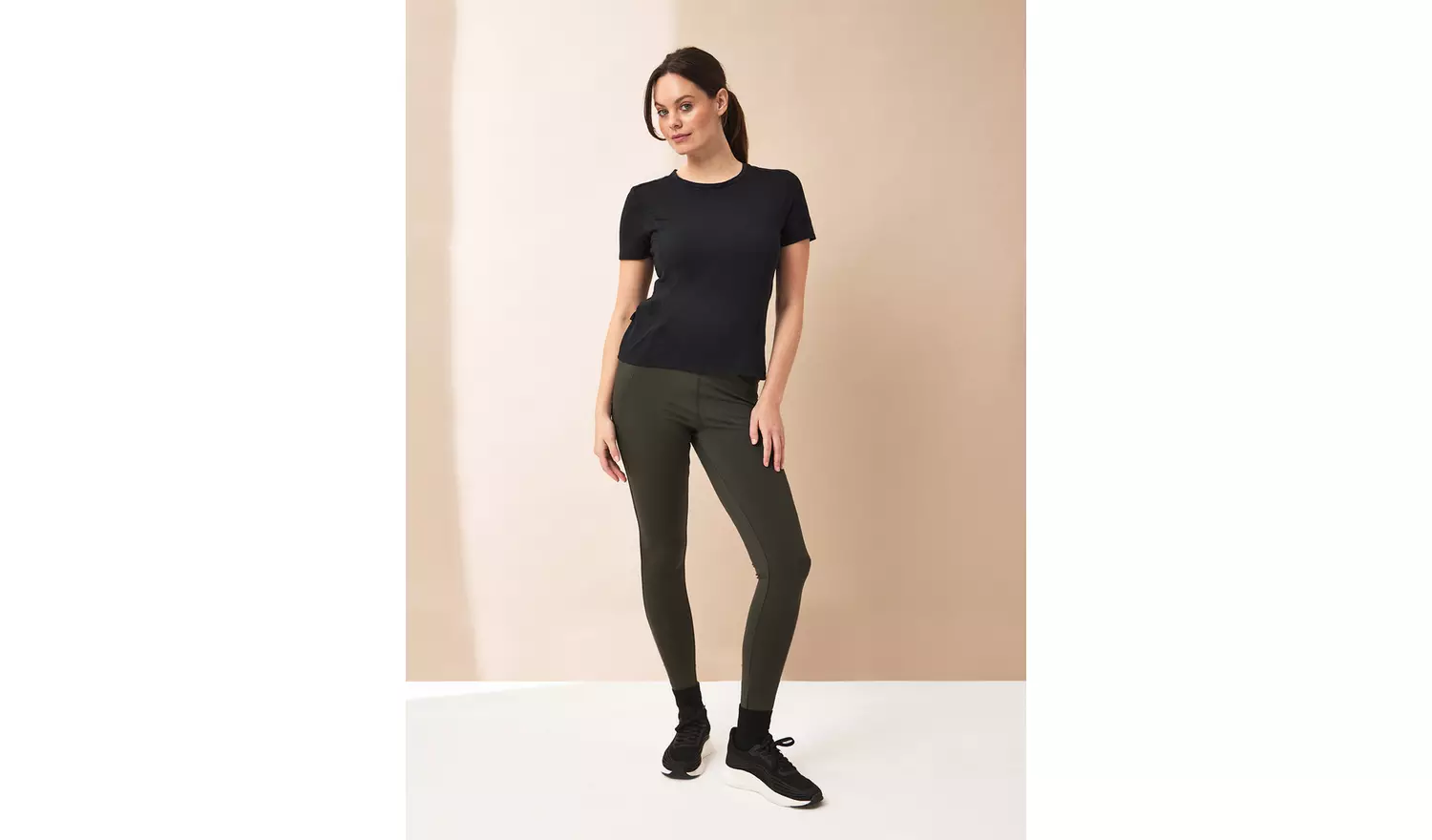 REAKTIV Khaki High Waisted Everyday Legging With Pockets M