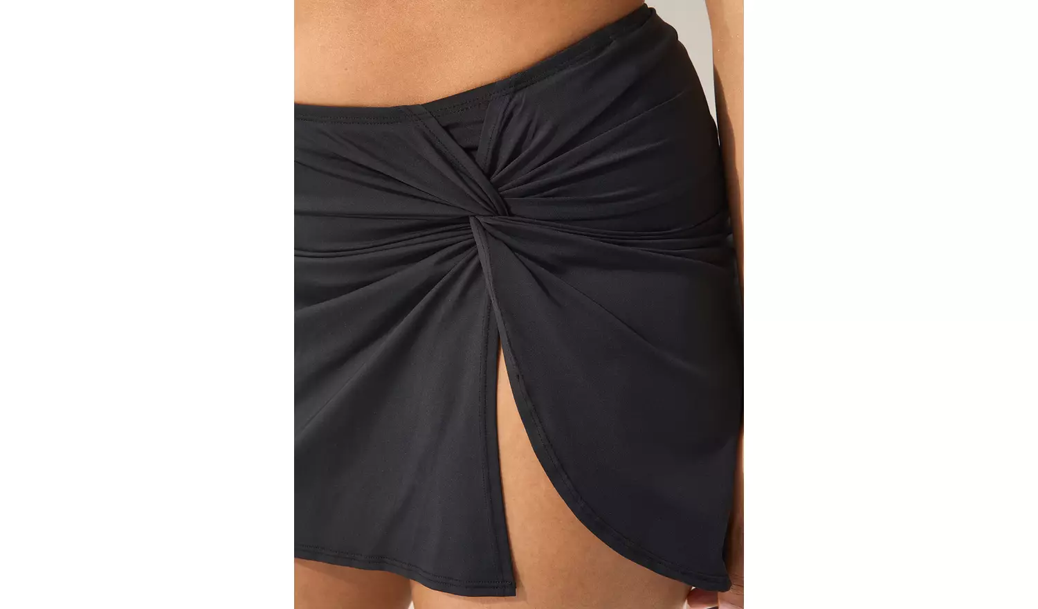 Black Twist Knot Skirted Bikini Bottoms 20