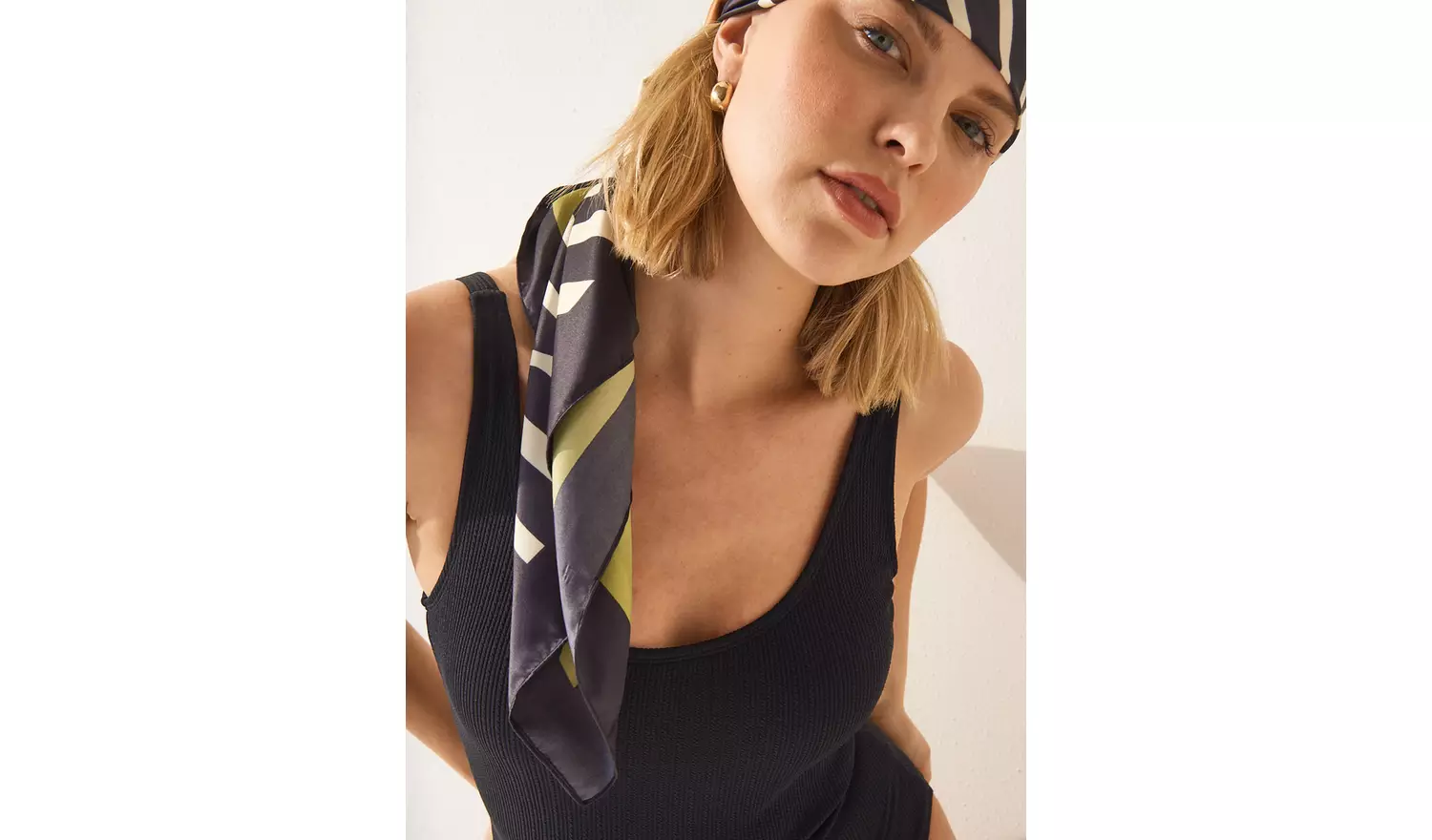 Black Textured Scoop Swimsuit10