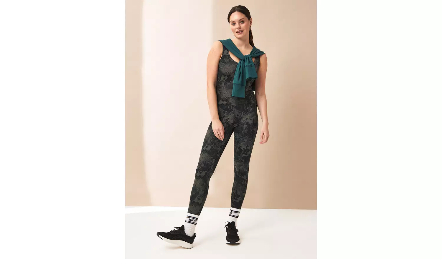 REAKTIV Built In Support Co-ord Vest Camo Print XXL