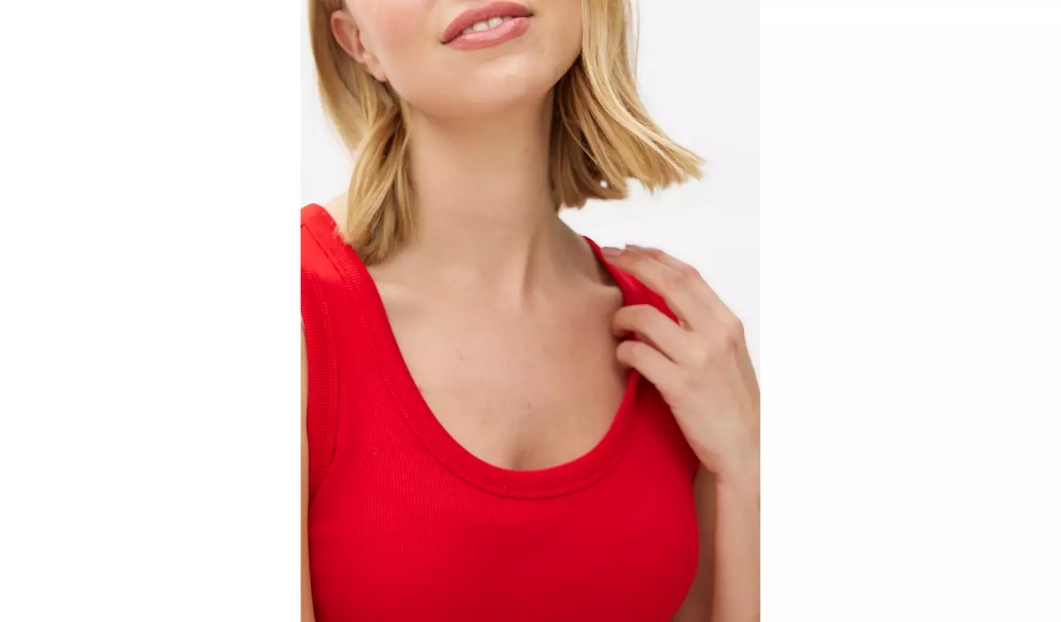 Red Ribbed Scoop Neck Vest 12