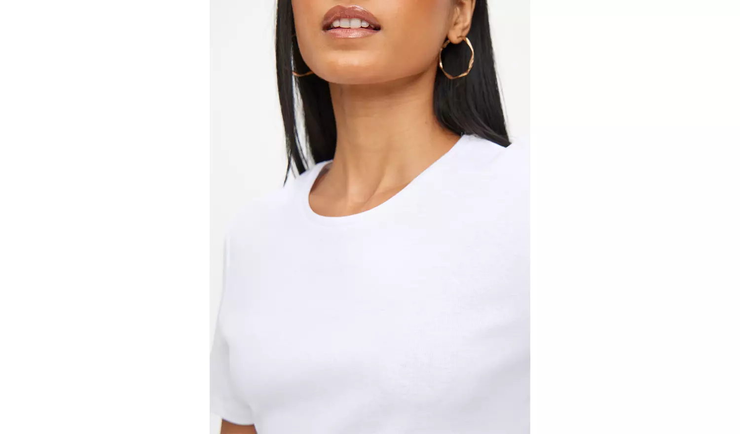 White Slim Fit T-Shirt 18