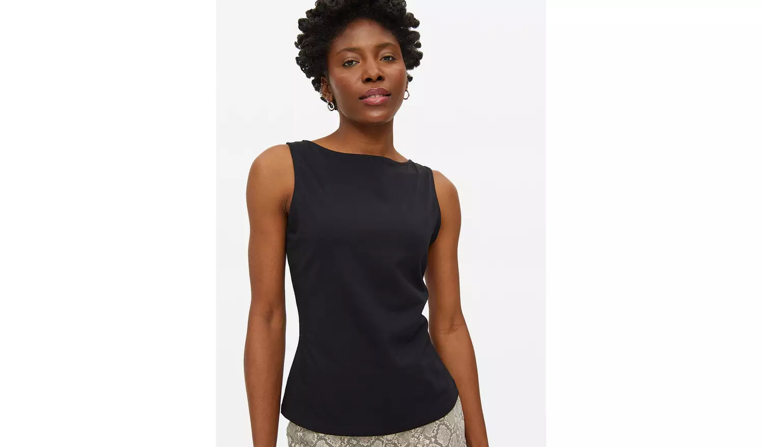 Black Sleeveless Boat Neck Top 20