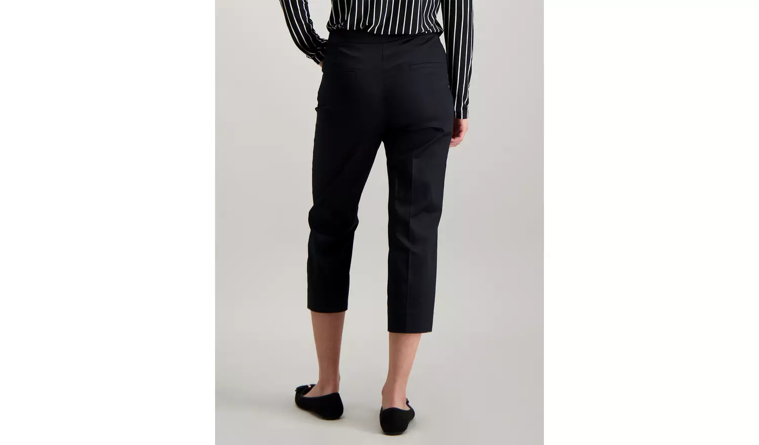 Black Plain Capri Trouser - 24