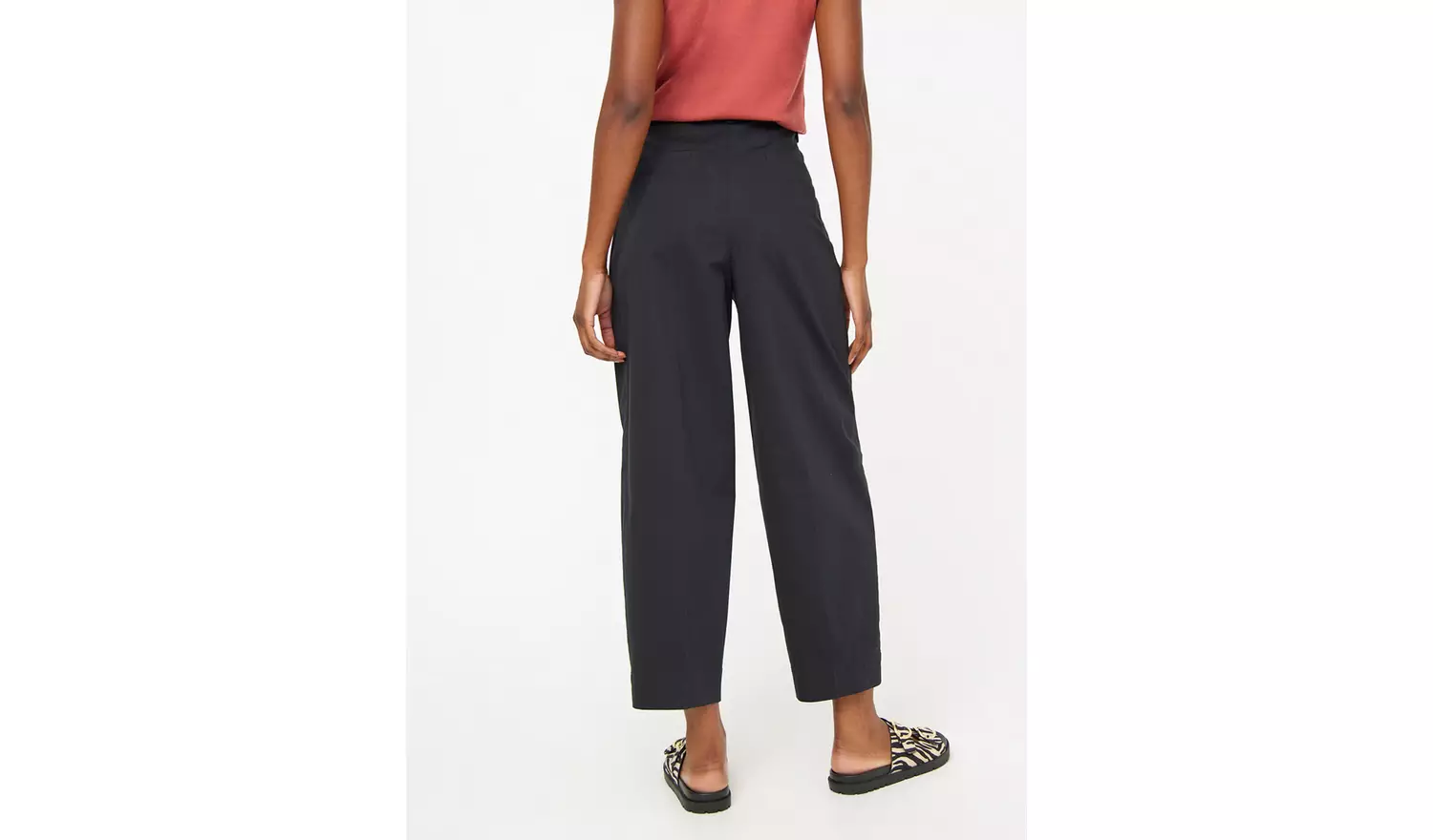 Black Barrel Leg Chino Trousers 18R