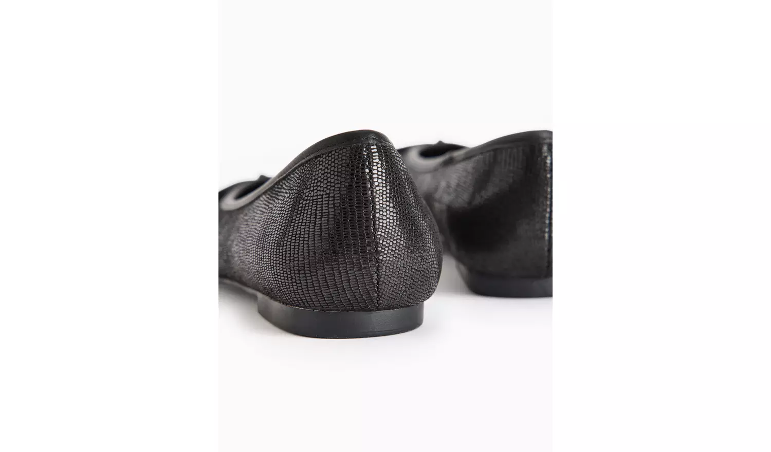 Black Snake Design Ballerina Pumps8