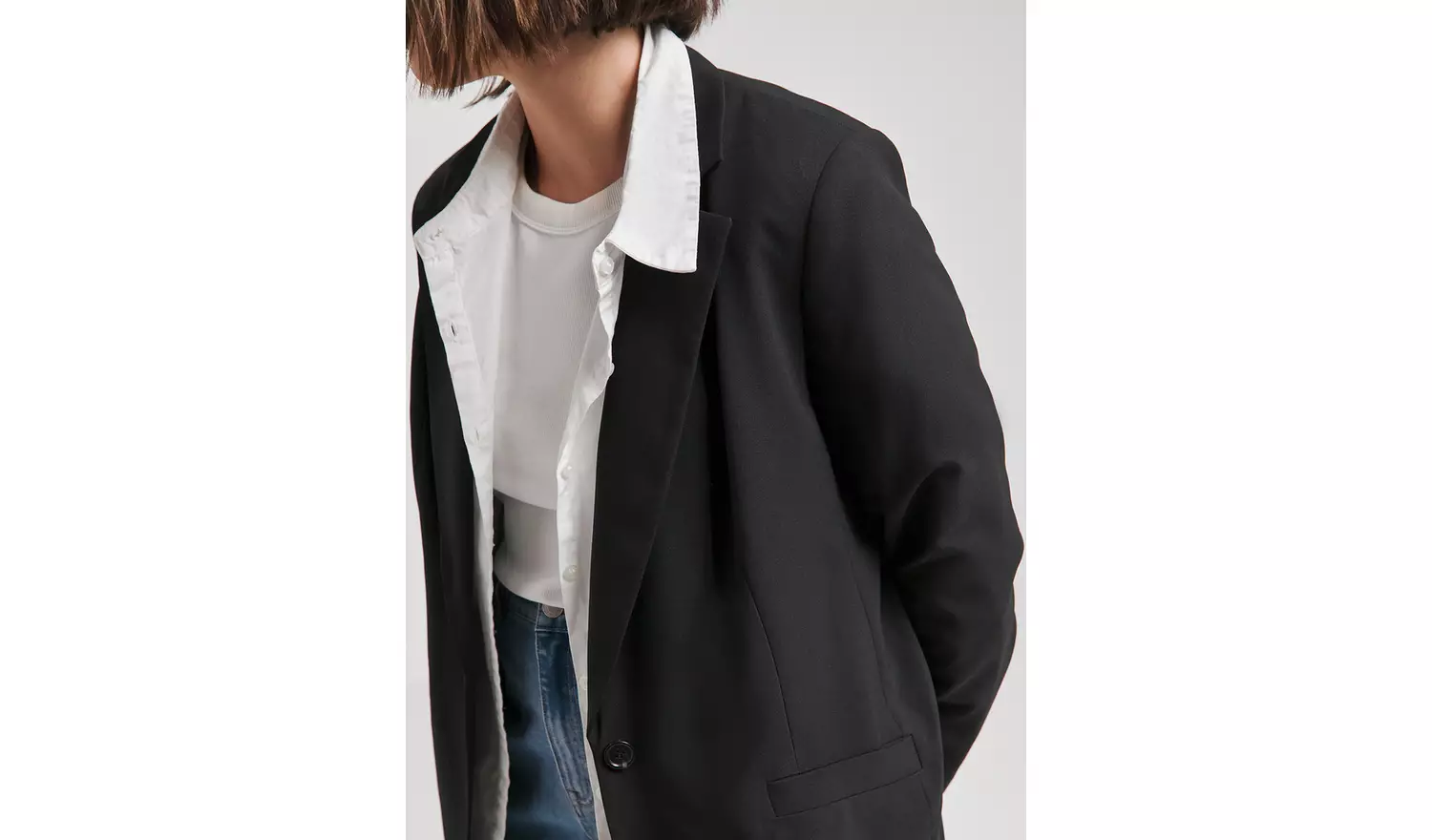 SIMPLY BE Black Edge To Edge Chuck On Blazer 12