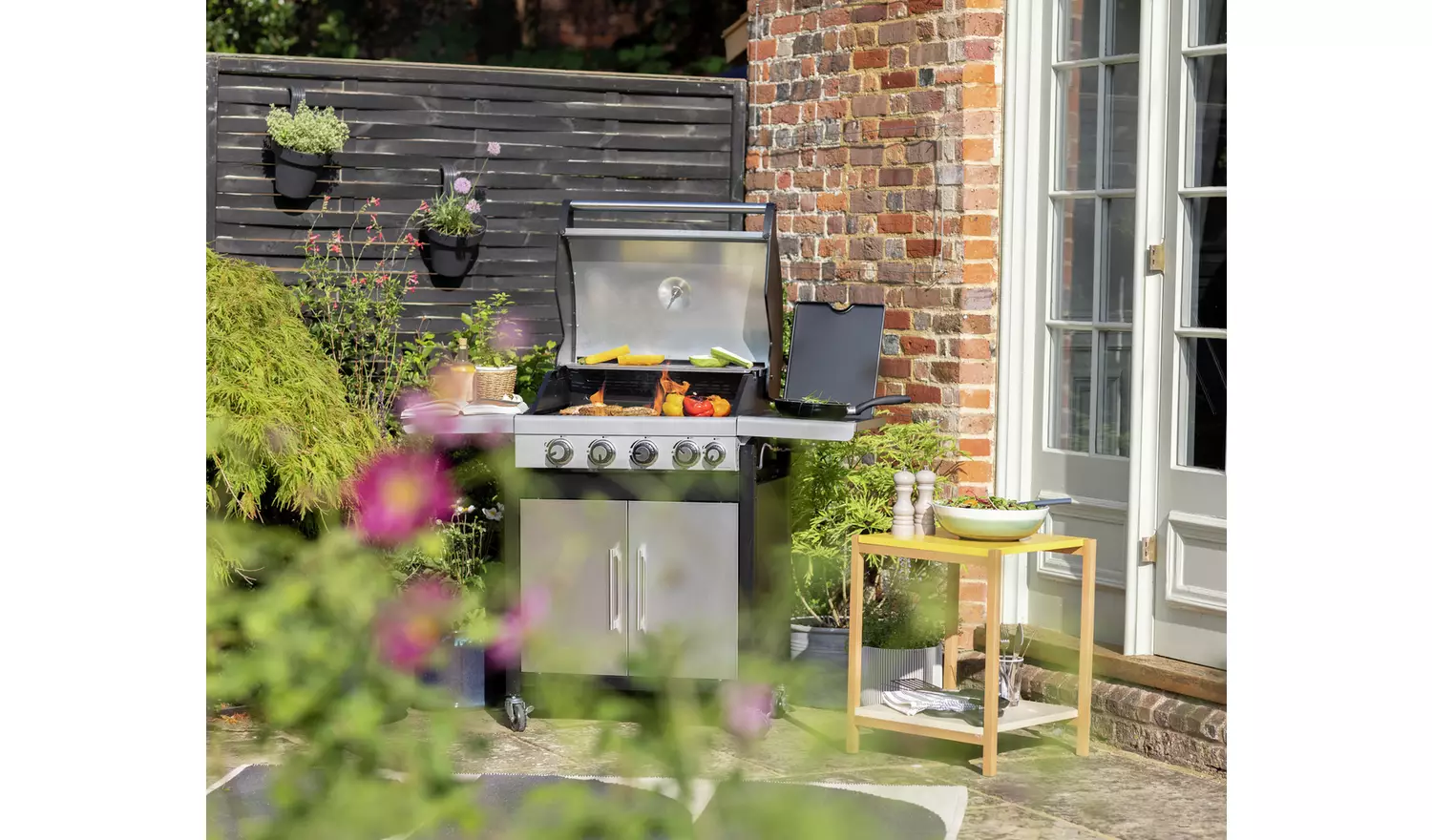 Argos Home Deluxe 4 Burner Gas BBQ
